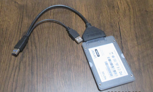 USB‐SATA変換ケーブル  SSD